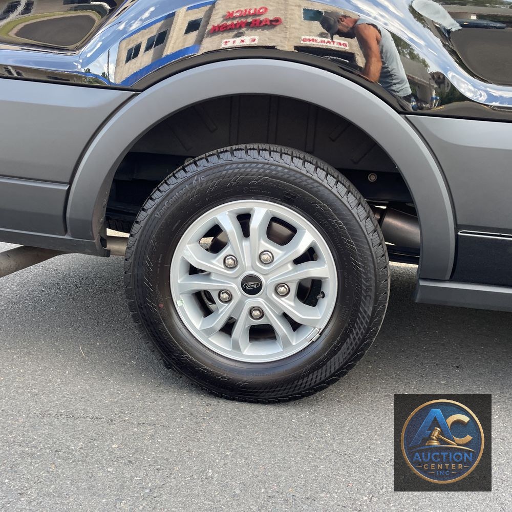 2025 Ford Transit 350 XLT