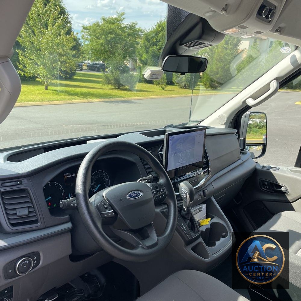 2025 Ford Transit 350 XLT