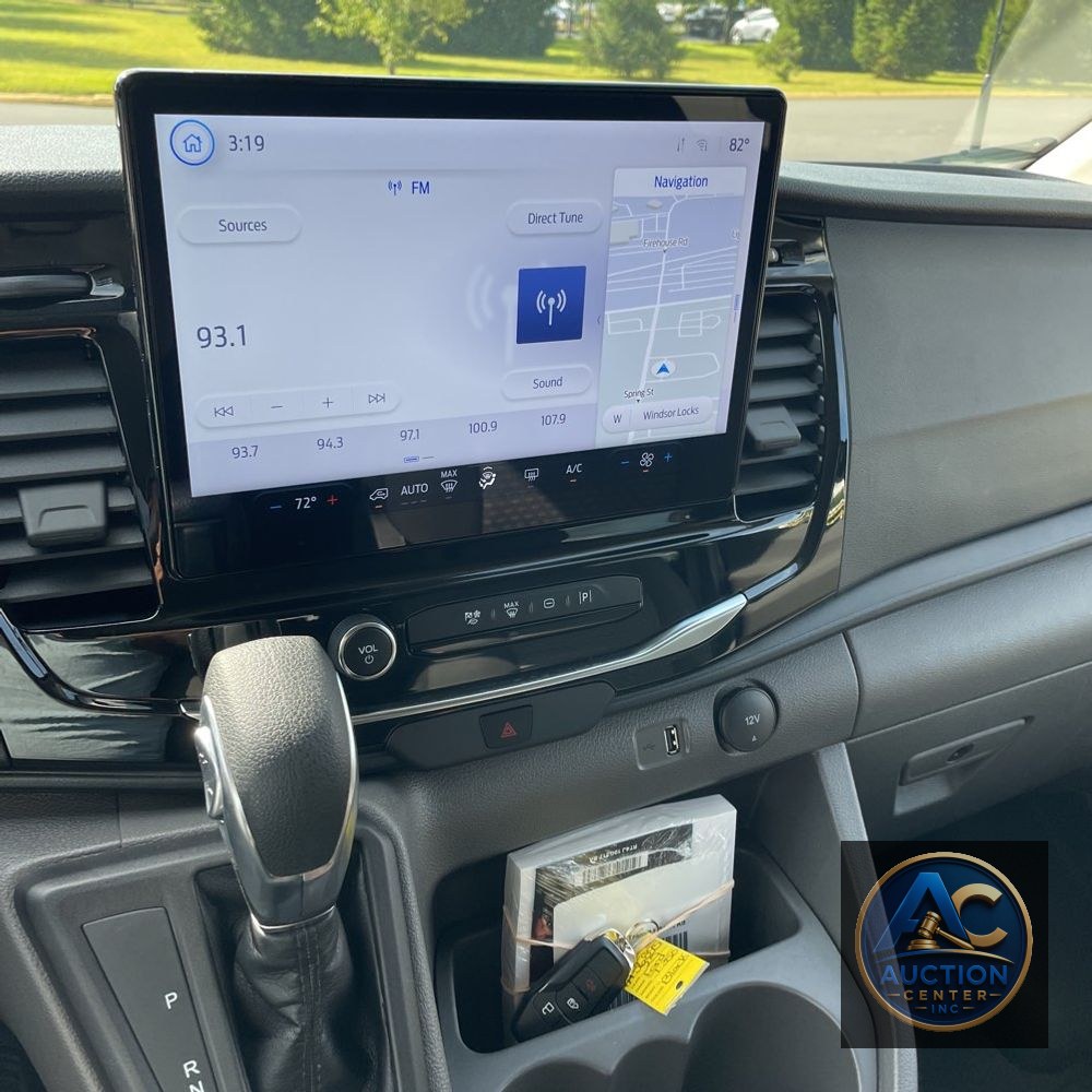 2025 Ford Transit 350 XLT