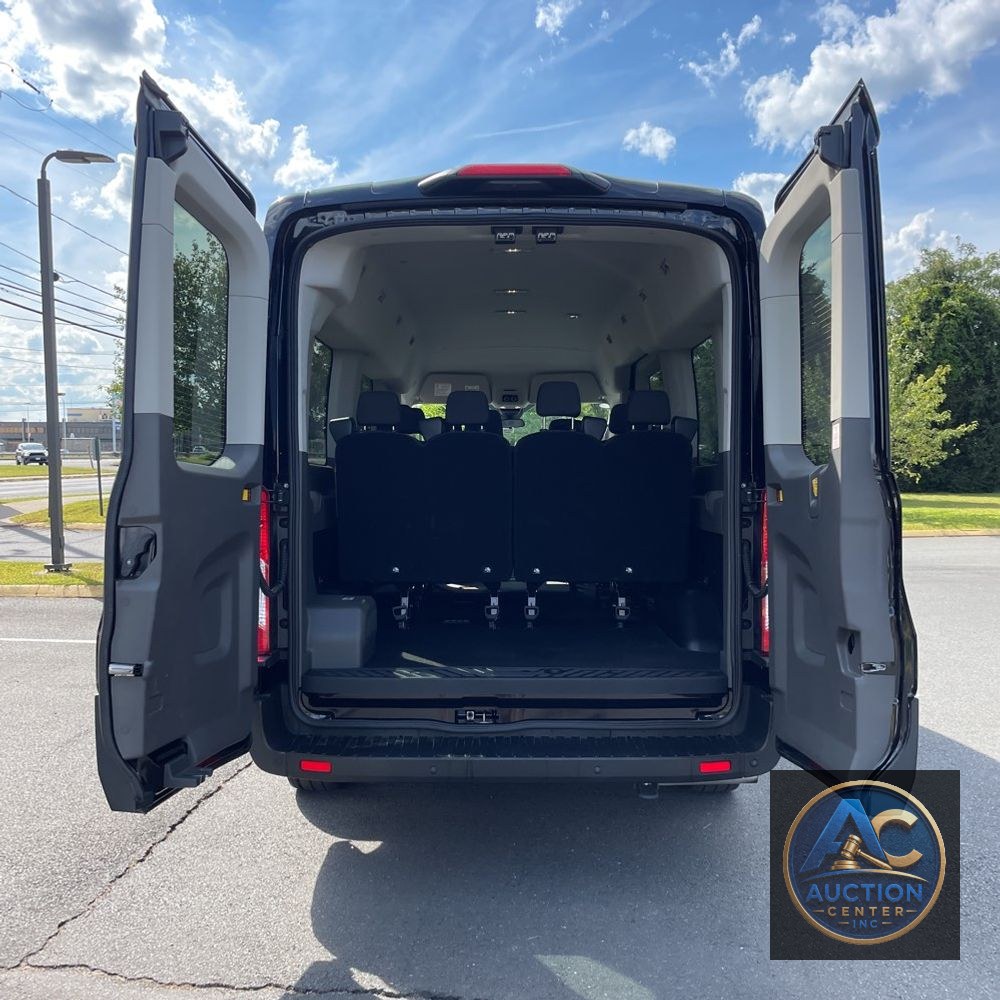 2025 Ford Transit 350 XLT