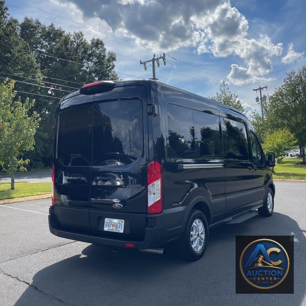 2025 Ford Transit 350 XLT