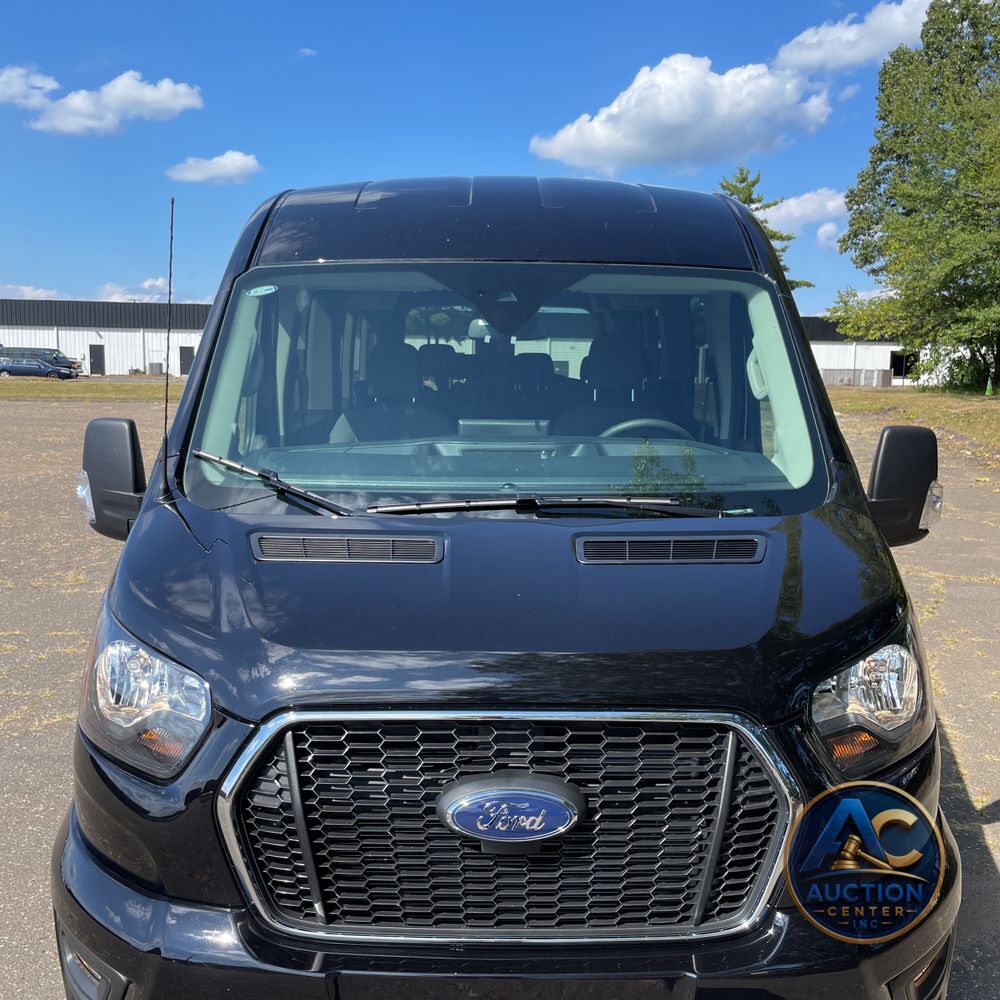 2025 Ford Transit 350 XLT