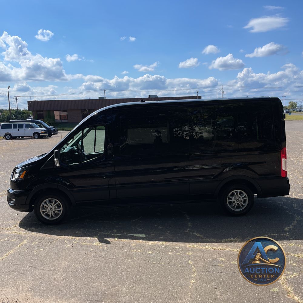 2025 Ford Transit 350 XLT