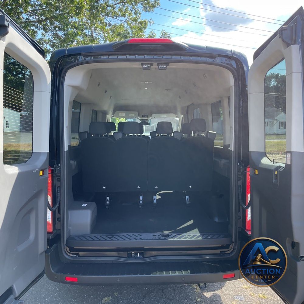 2025 Ford Transit 350 XLT