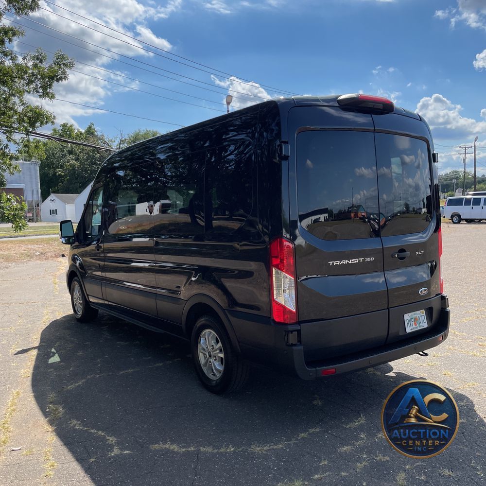 2025 Ford Transit 350 XLT