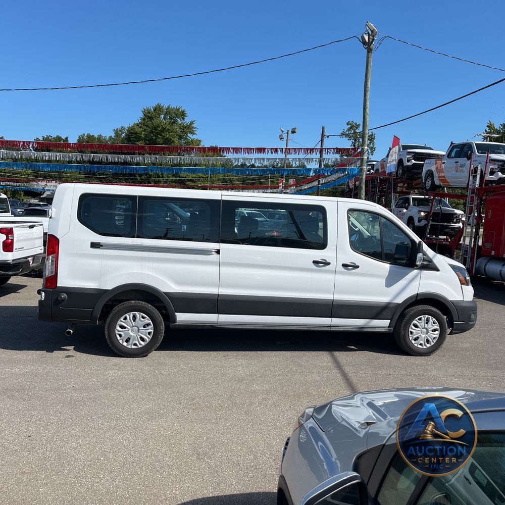 2024 Ford Transit 350 XLT