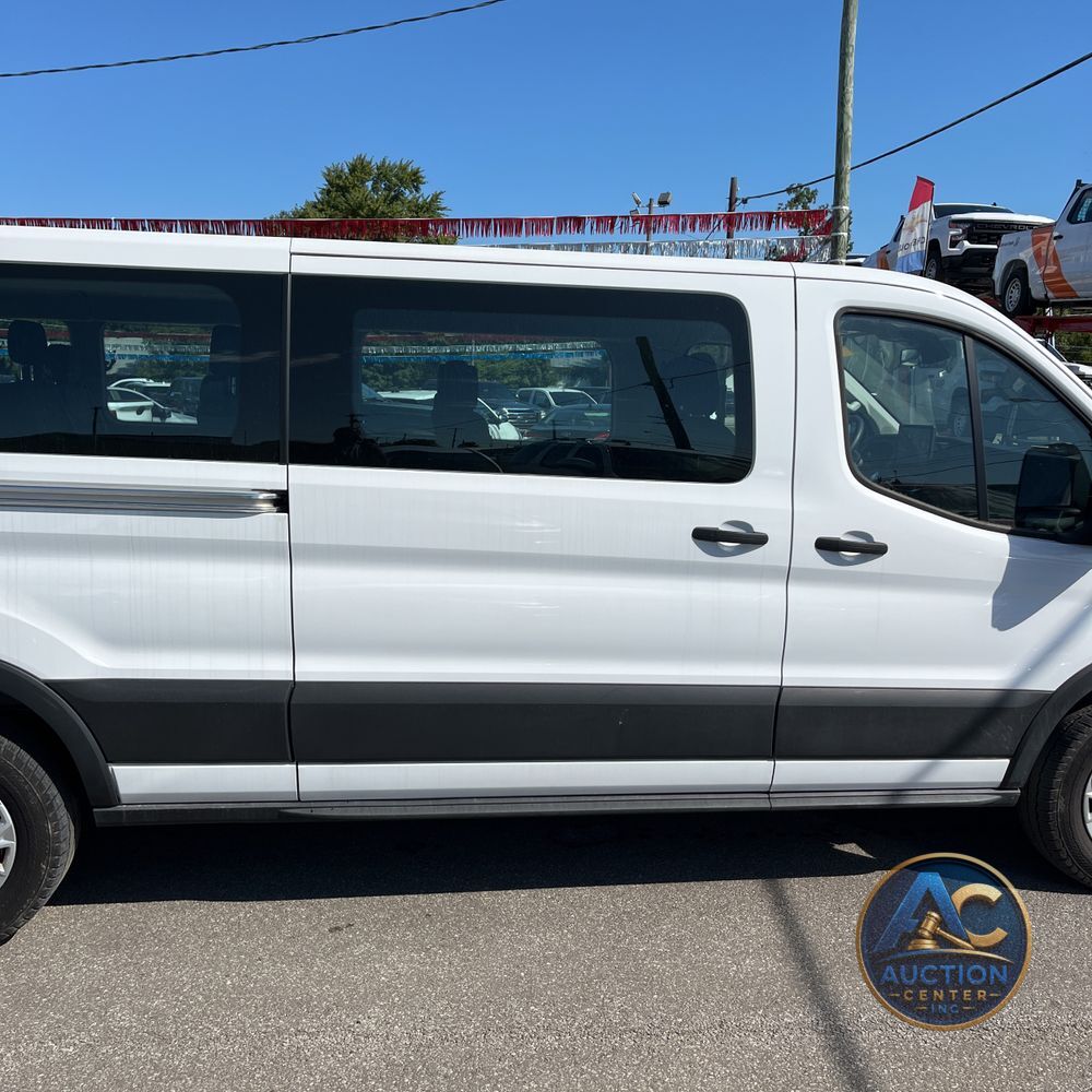 2024 Ford Transit 350 XLT
