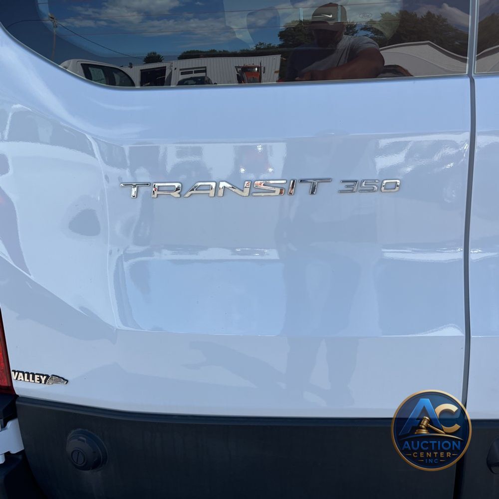 2024 Ford Transit 350 XLT