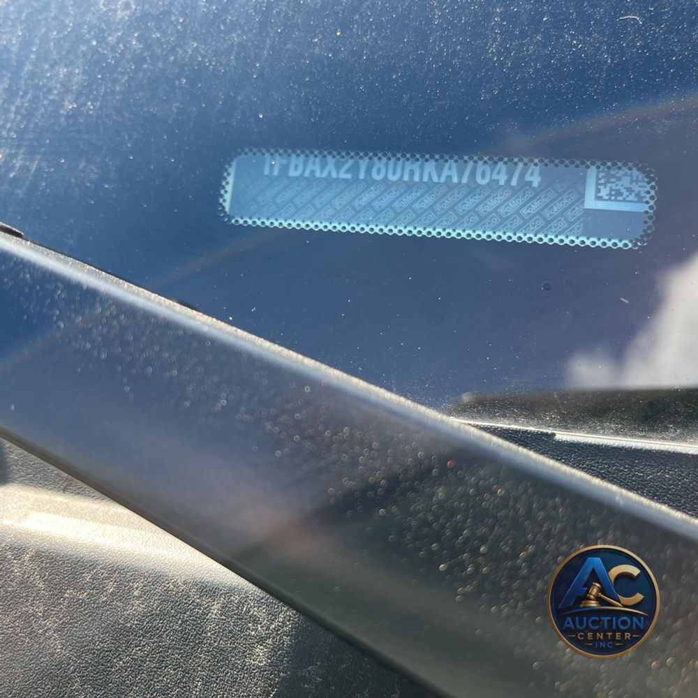 2024 Ford Transit 350 XLT
