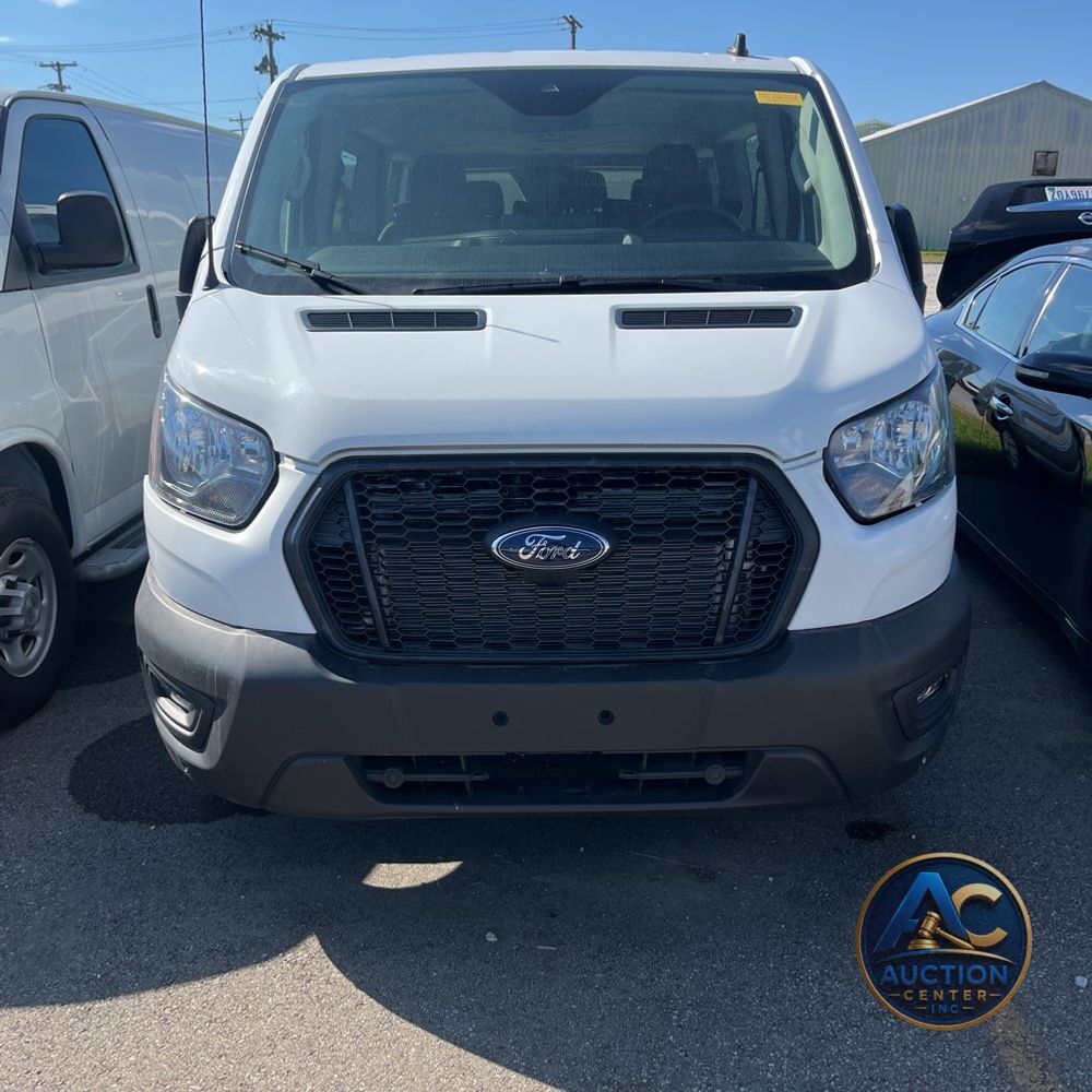 2024 Ford Transit 350 XLT