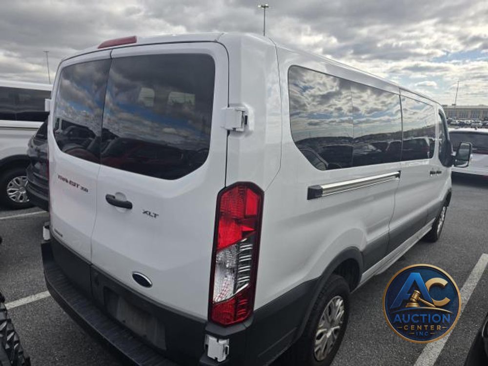 2023 Ford Transit Passenger Wagon