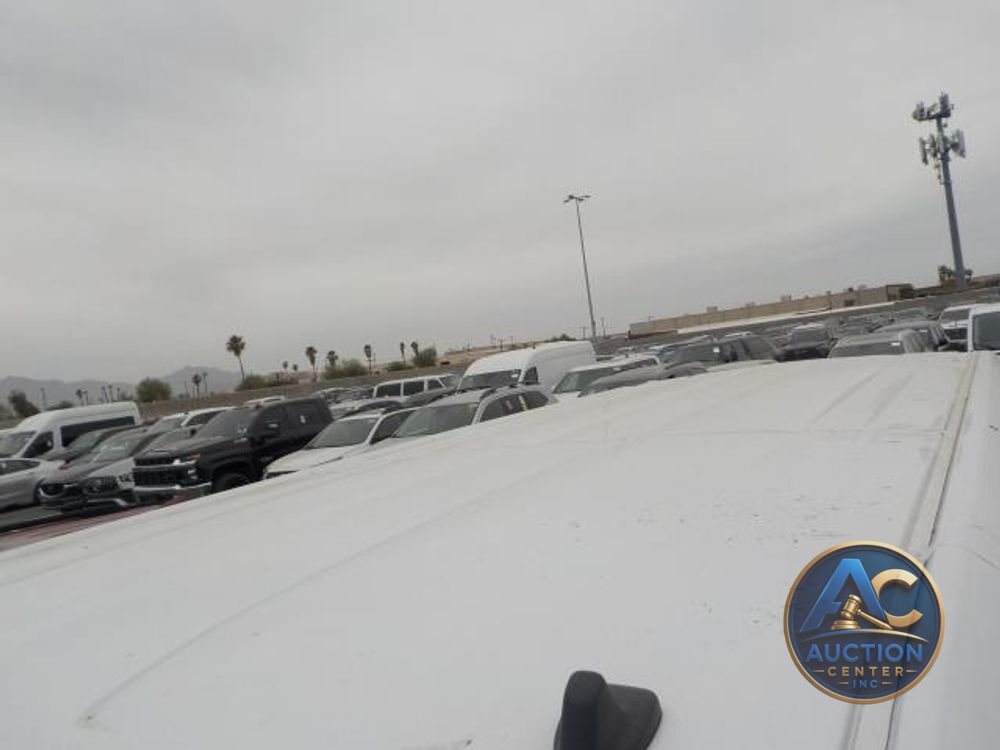 2024 Ford Transit Passenger Wagon XLT