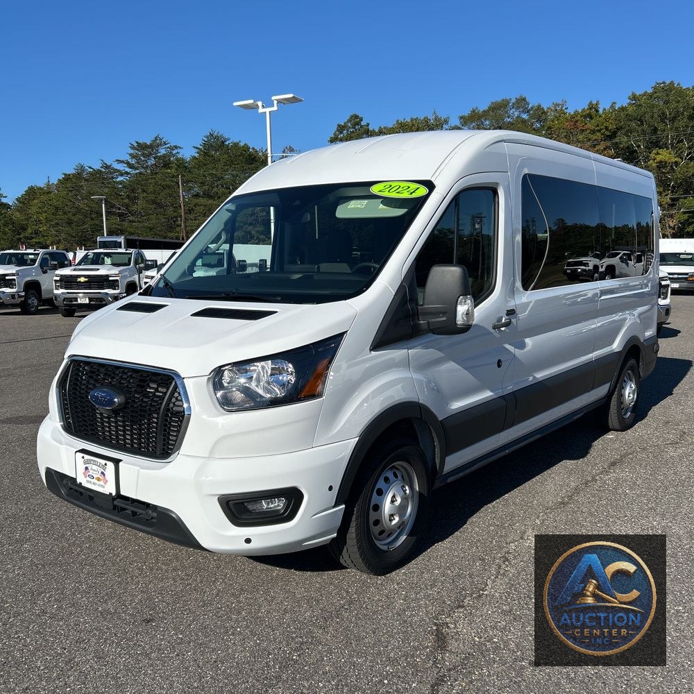 2024 Ford Transit 350 XLT