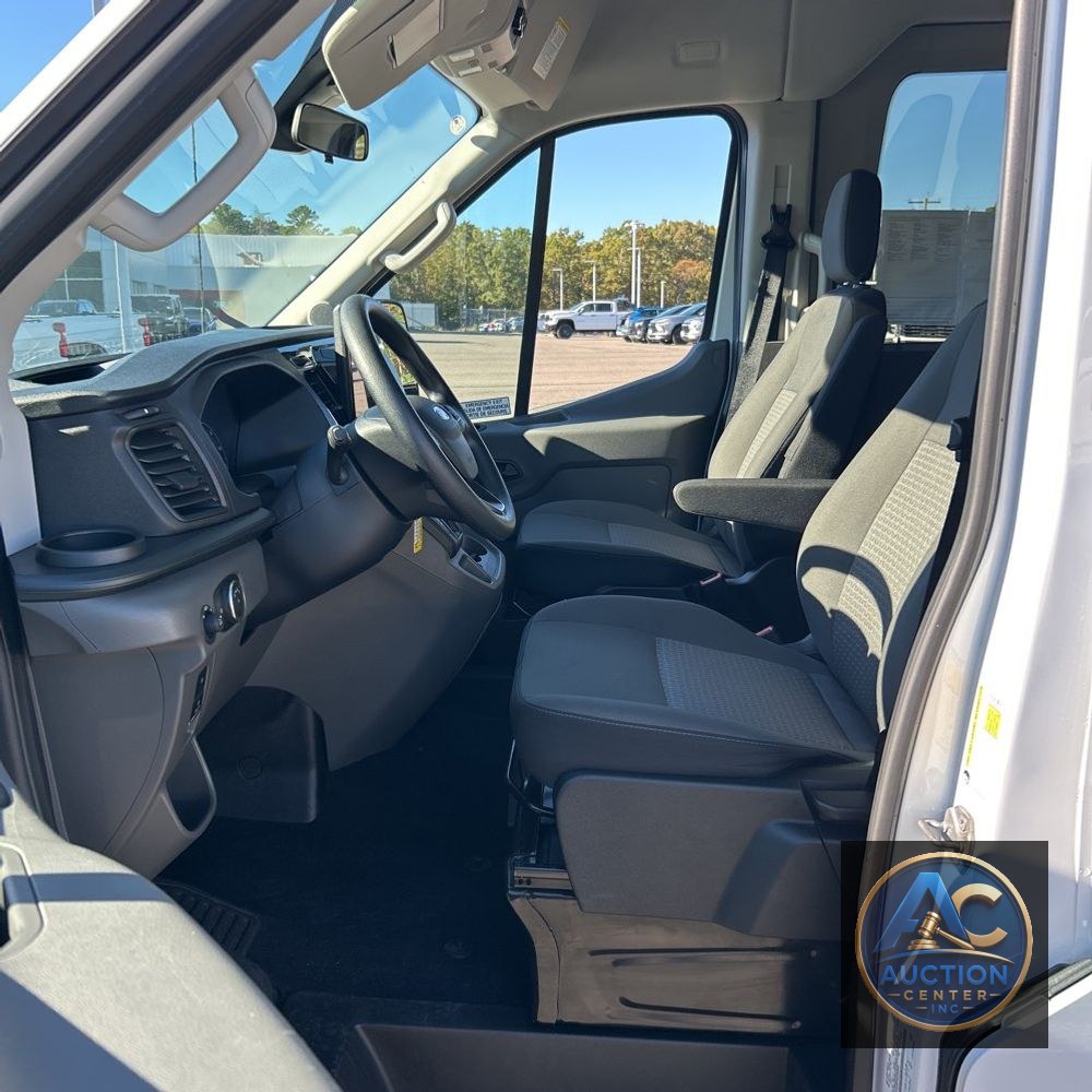 2024 Ford Transit 350 XLT