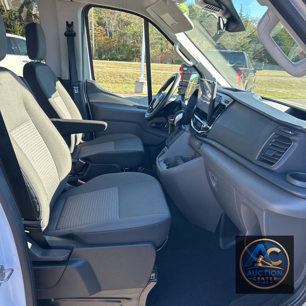 2024 Ford Transit 350 XLT