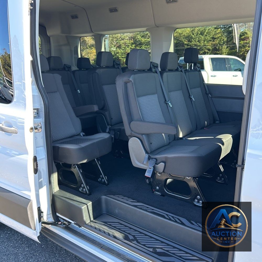2024 Ford Transit 350 XLT