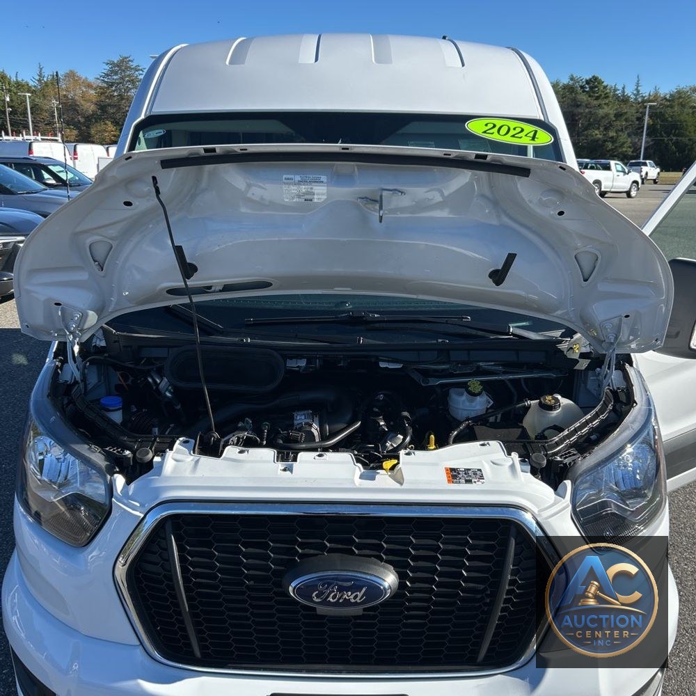 2024 Ford Transit 350 XLT