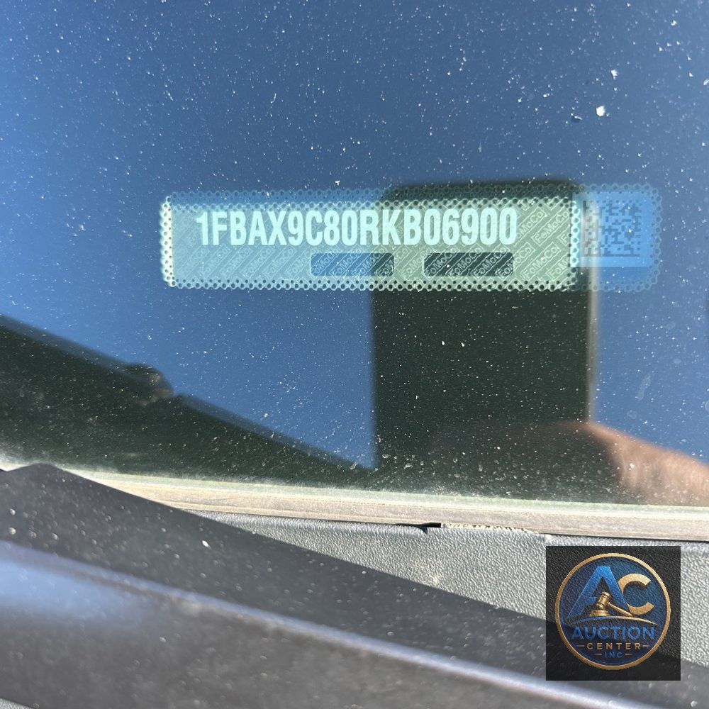 2024 Ford Transit 350 XLT