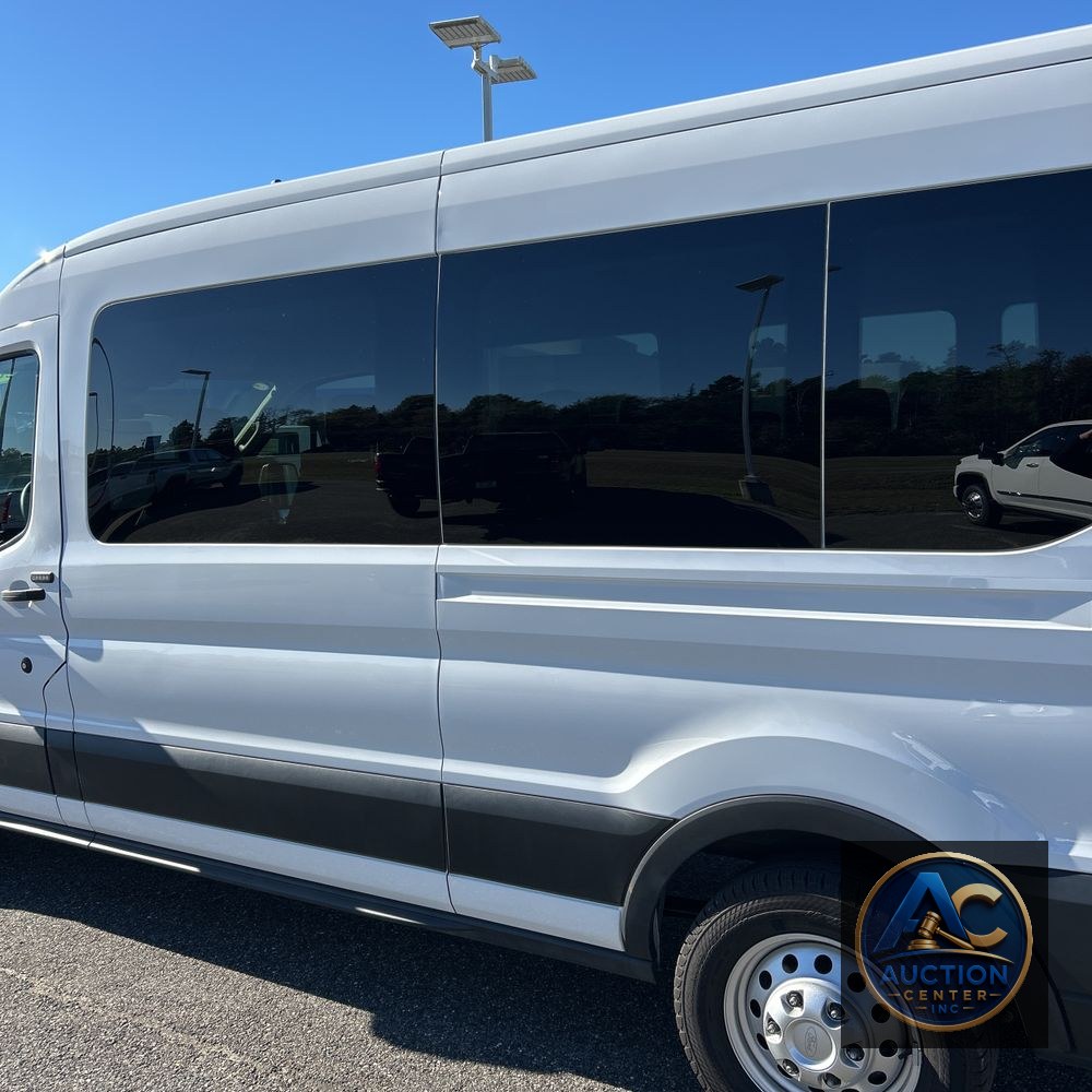 2024 Ford Transit 350 XLT