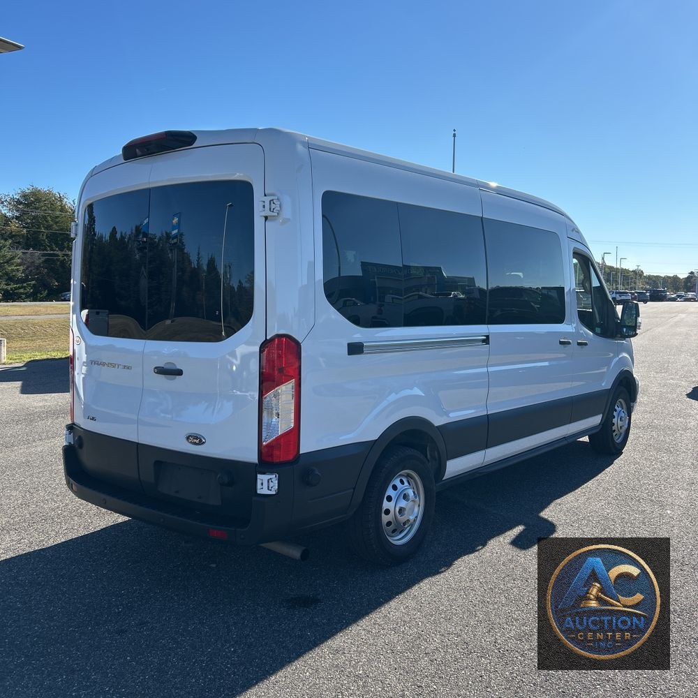 2024 Ford Transit 350 XLT