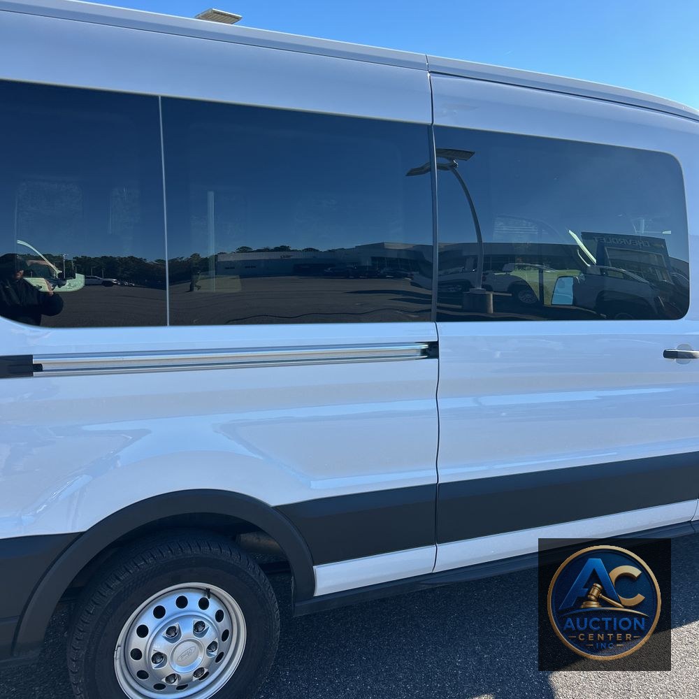 2024 Ford Transit 350 XLT