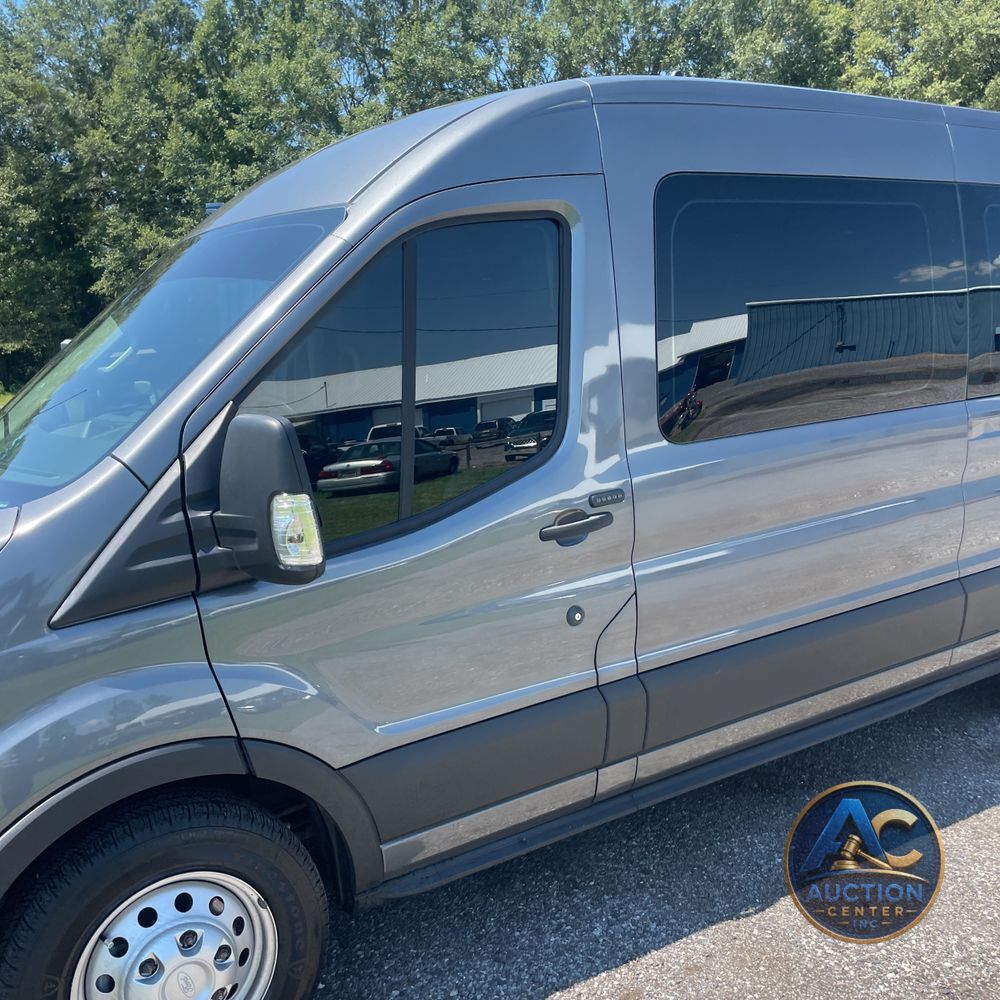 2023 Ford Transit 350 XLT