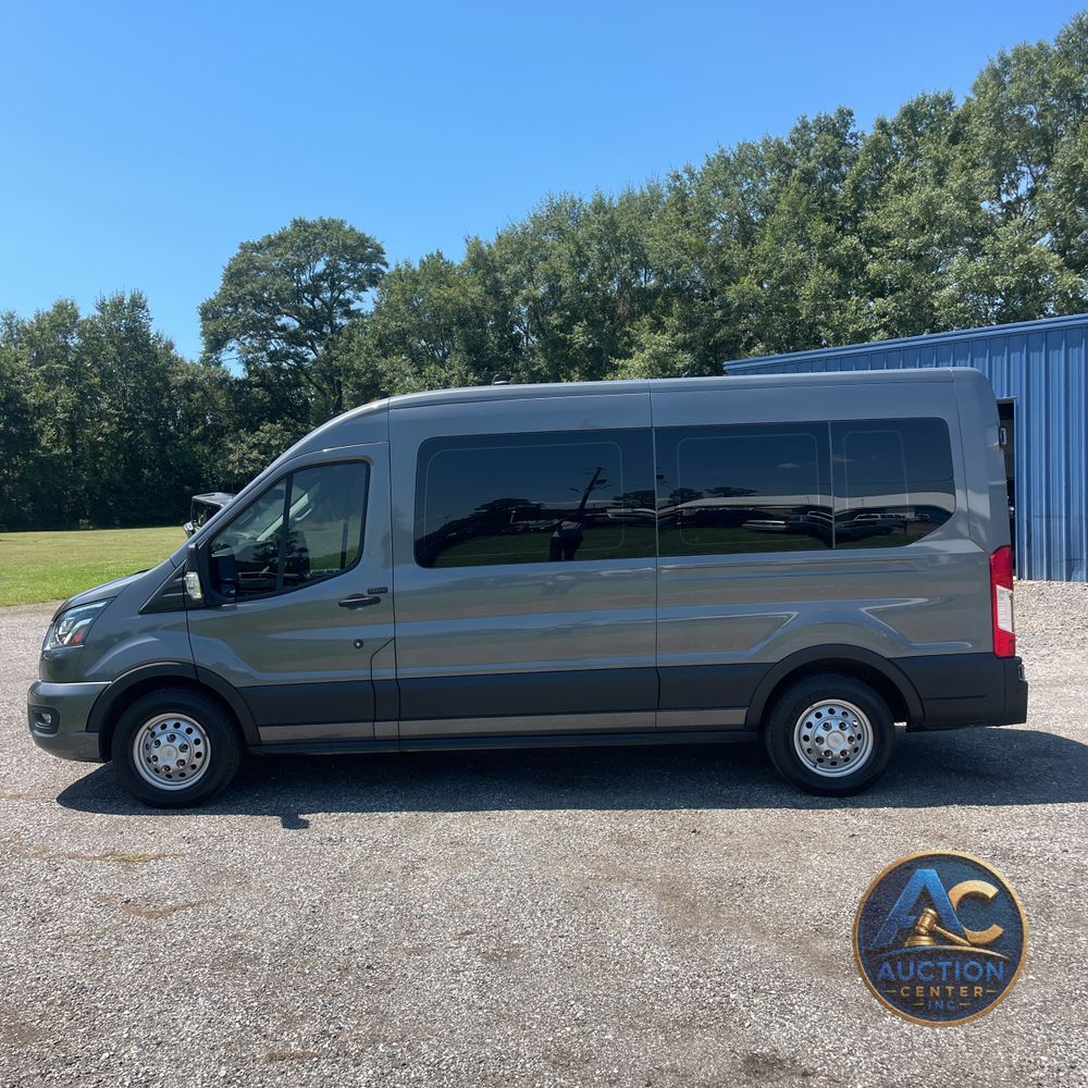 2023 Ford Transit 350 XLT