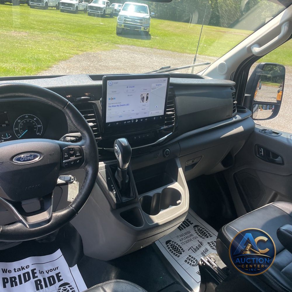 2023 Ford Transit 350 XLT