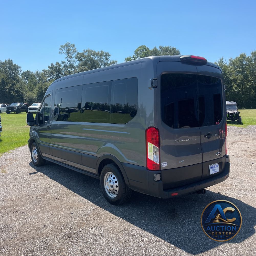 2023 Ford Transit 350 XLT