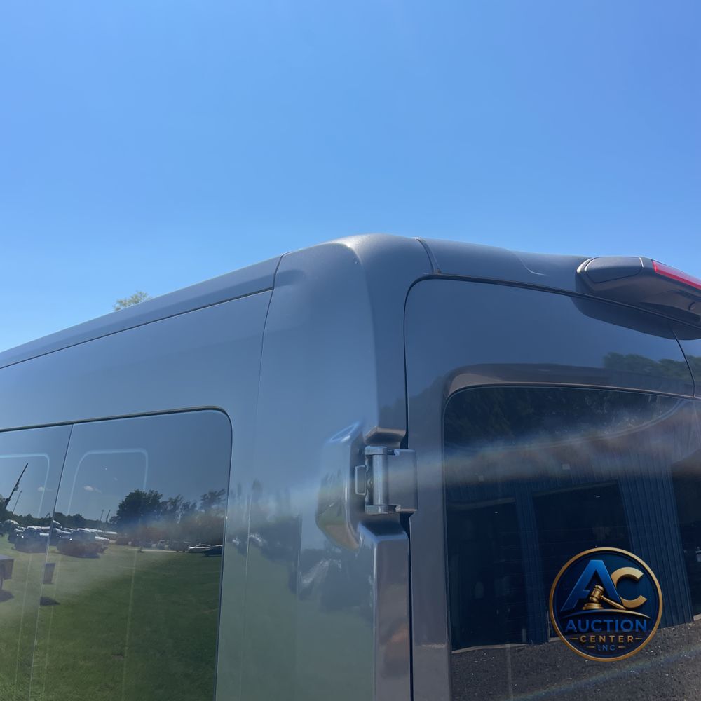 2023 Ford Transit 350 XLT