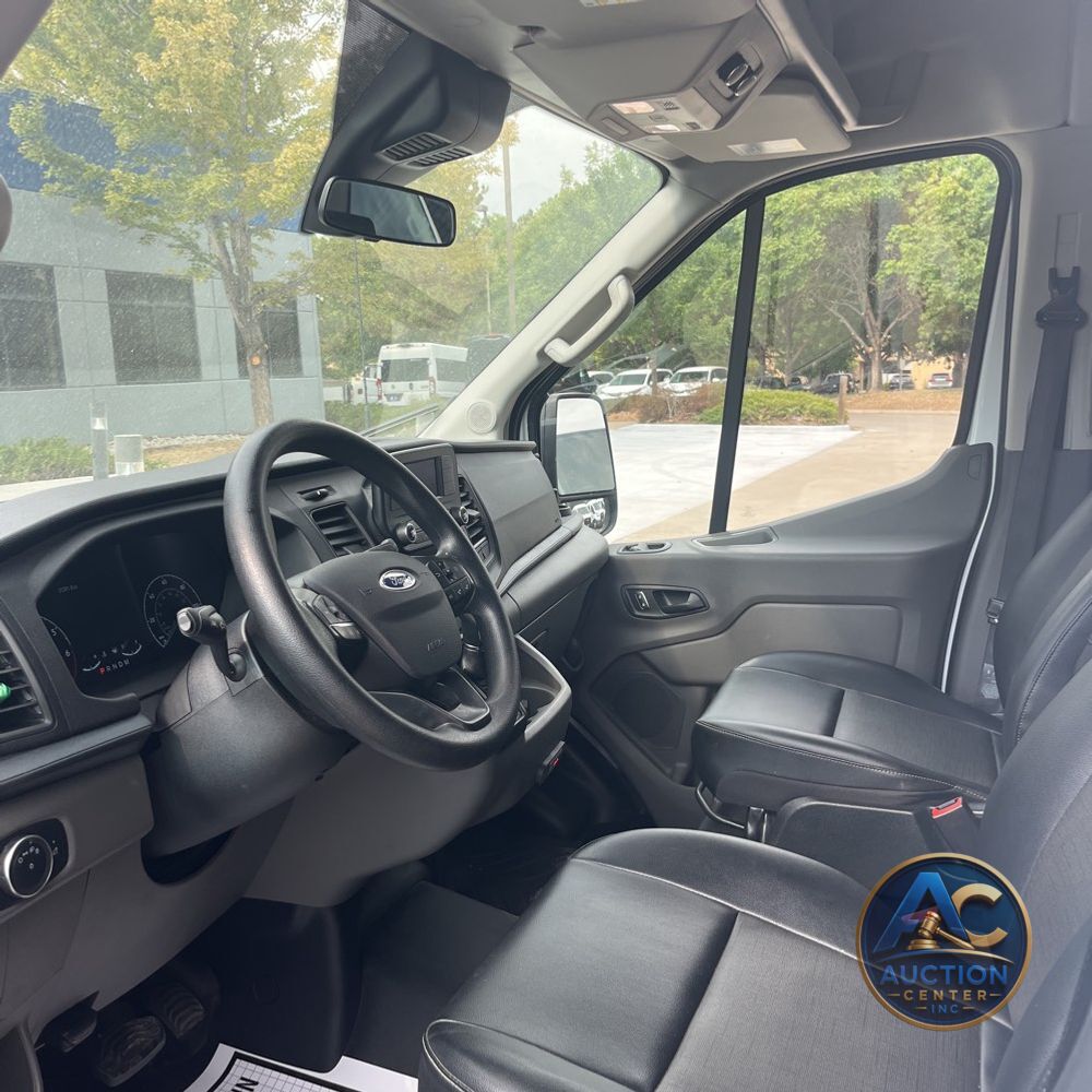 2022 Ford Transit 350 XL