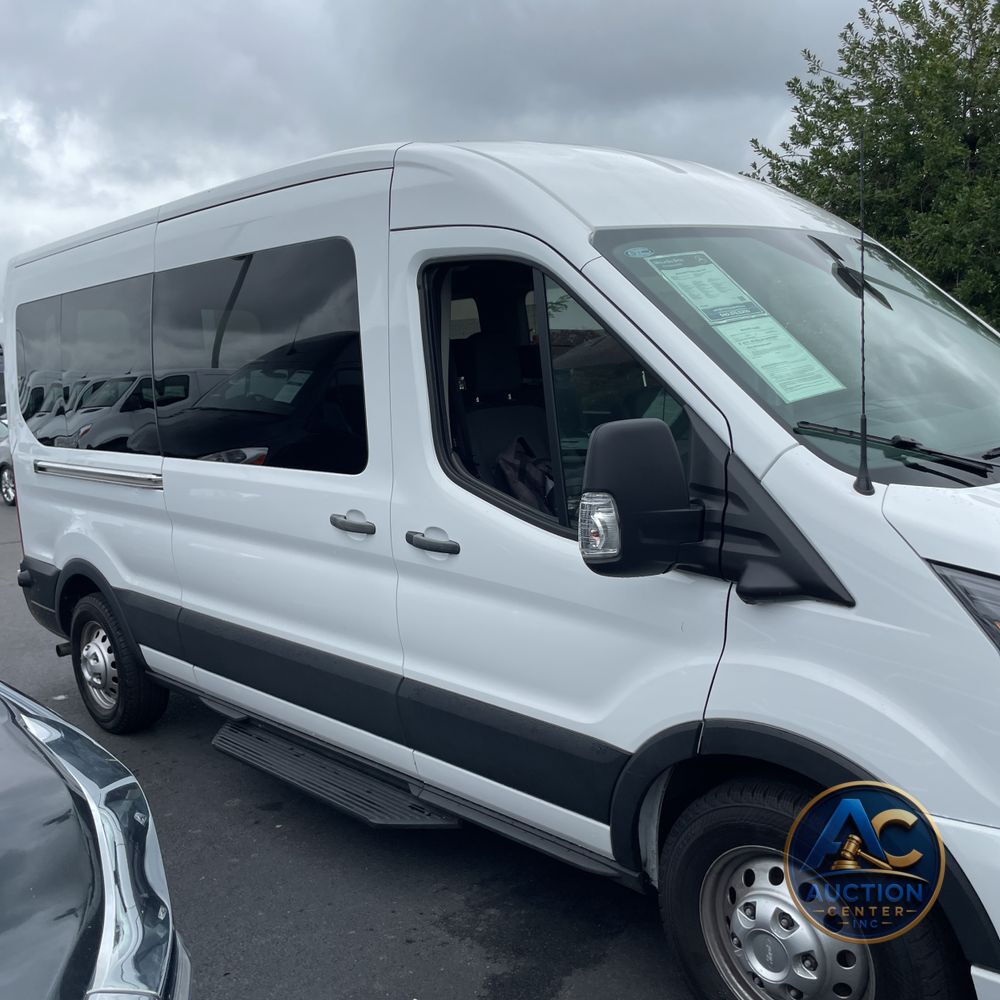 2024 Ford Transit 350 XLT