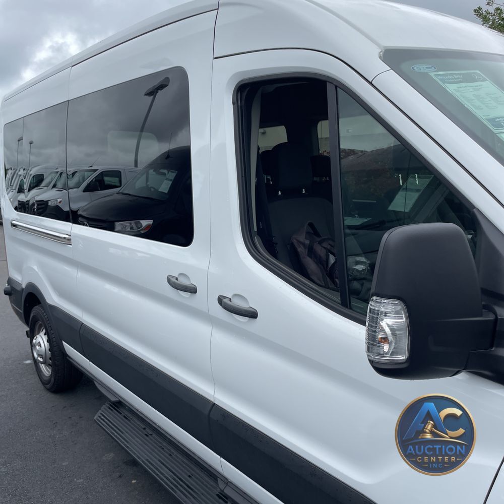 2024 Ford Transit 350 XLT