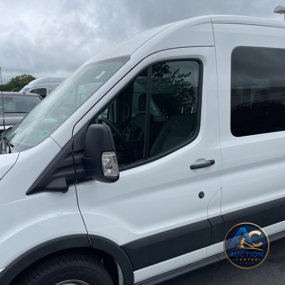 2024 Ford Transit 350 XLT