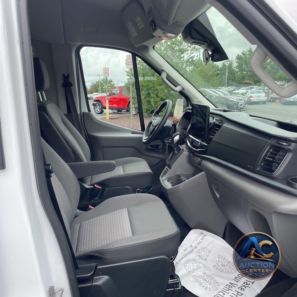 2024 Ford Transit 350 XLT