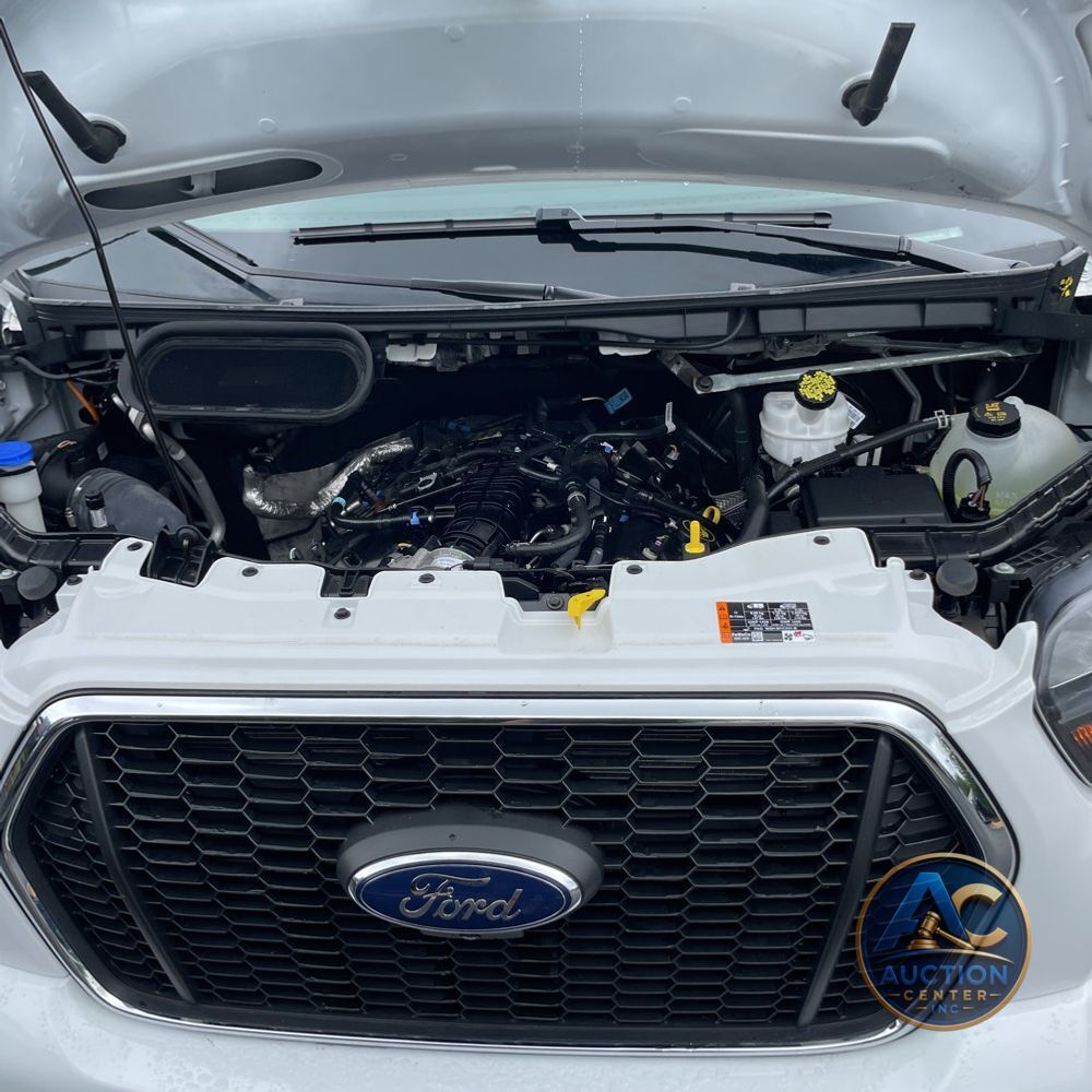2024 Ford Transit 350 XLT
