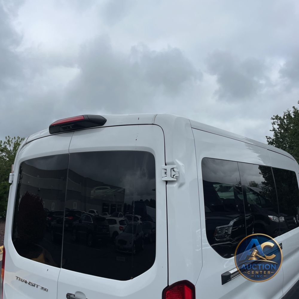 2024 Ford Transit 350 XLT