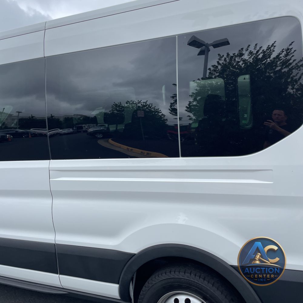 2024 Ford Transit 350 XLT