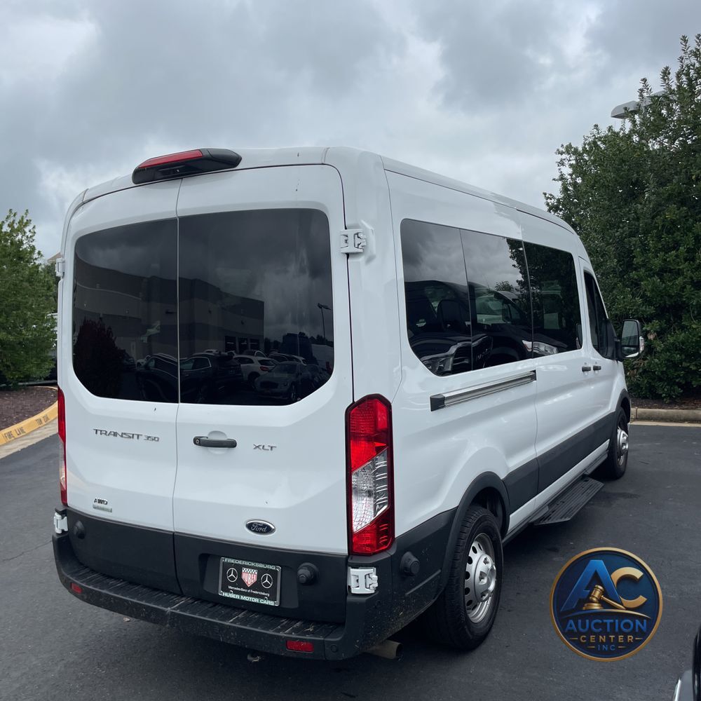 2024 Ford Transit 350 XLT