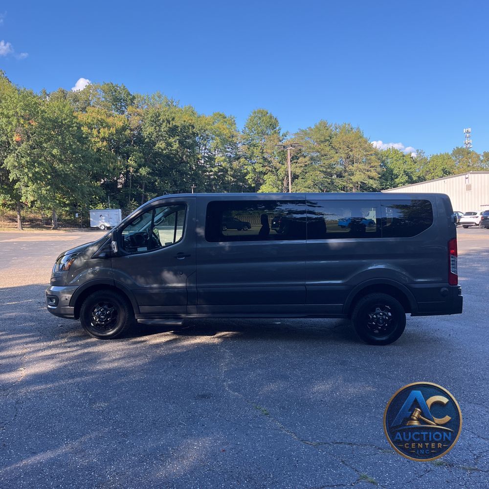 2024 Ford Transit 350 XLT
