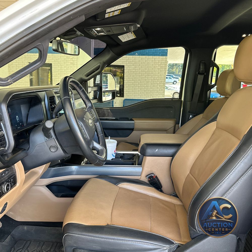 2024 Ford S/D C/C F450 Lariat
