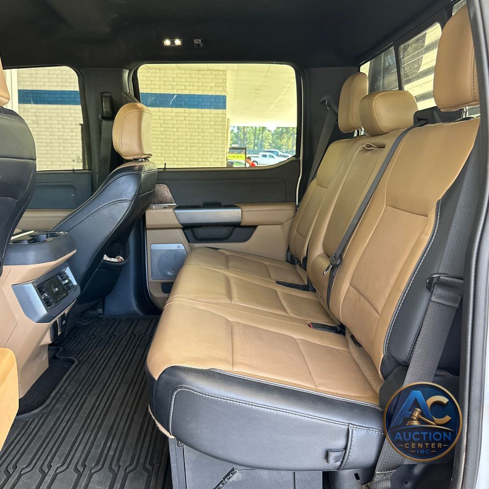 2024 Ford S/D C/C F450 Lariat