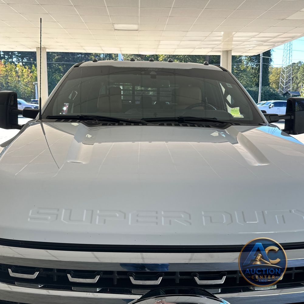 2024 Ford S/D C/C F450 Lariat