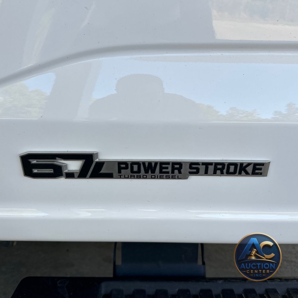 2024 Ford S/D C/C F450 Lariat