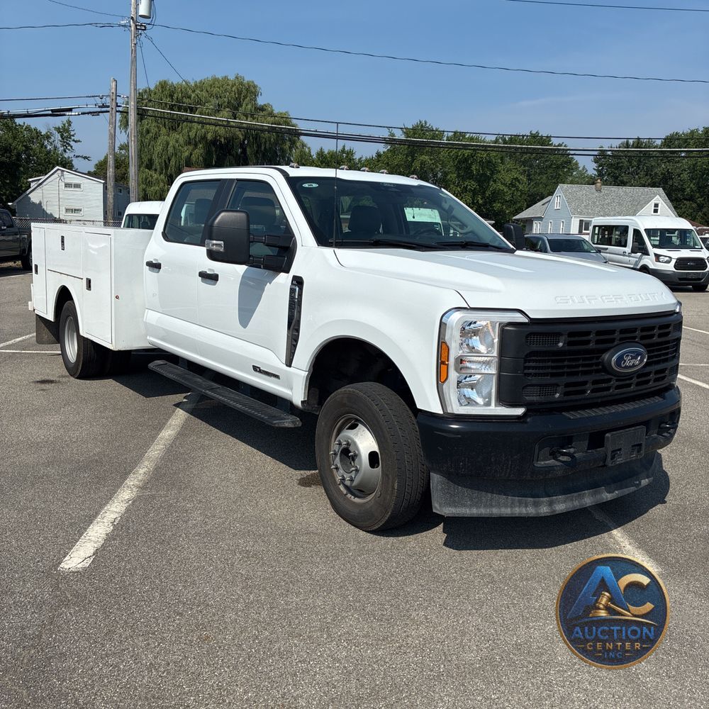 2024 Ford S/D C/C F350 XL