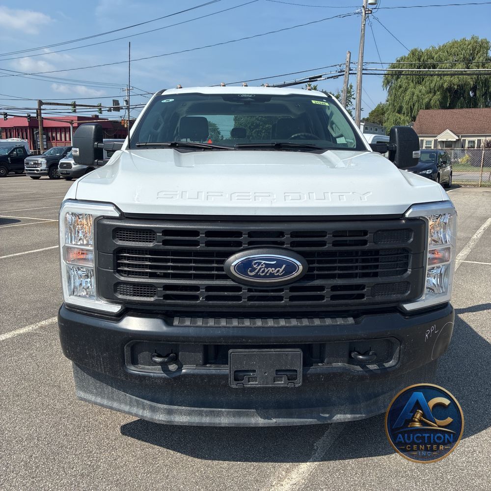 2024 Ford S/D C/C F350 XL