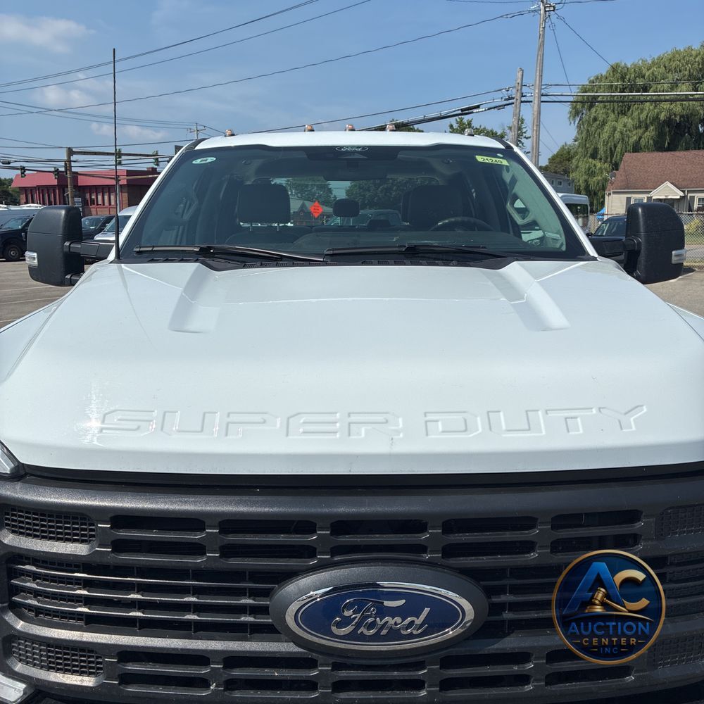 2024 Ford S/D C/C F350 XL