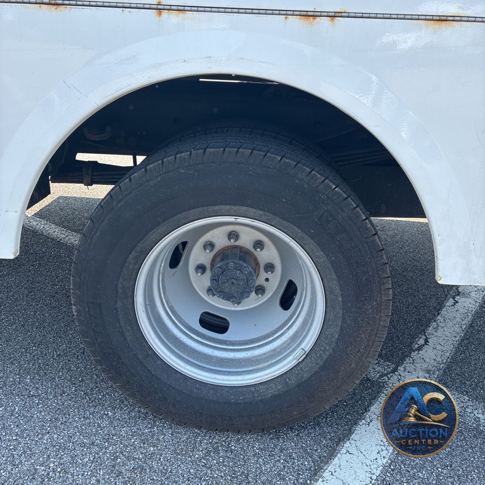2024 Ford S/D C/C F350 XL