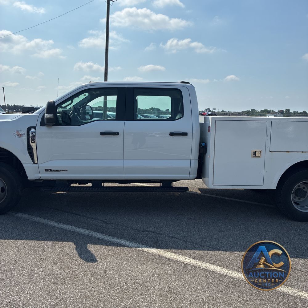 2024 Ford S/D C/C F350 XL