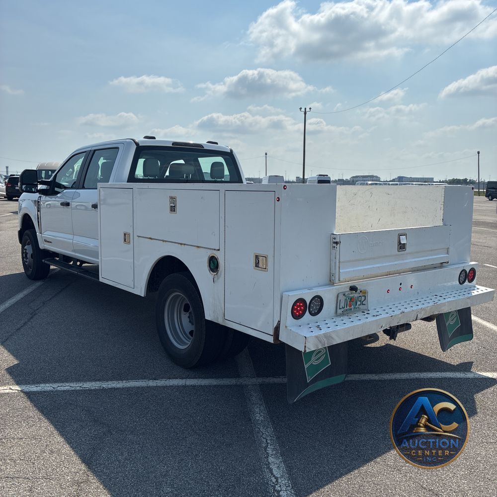 2024 Ford S/D C/C F350 XL